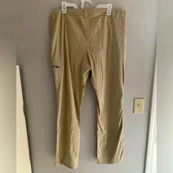 Woman’s Eddie Bauer Tan Rainer Outdoor Moisture Sun Protection Pants  Size 18 - Picture 5 of 8